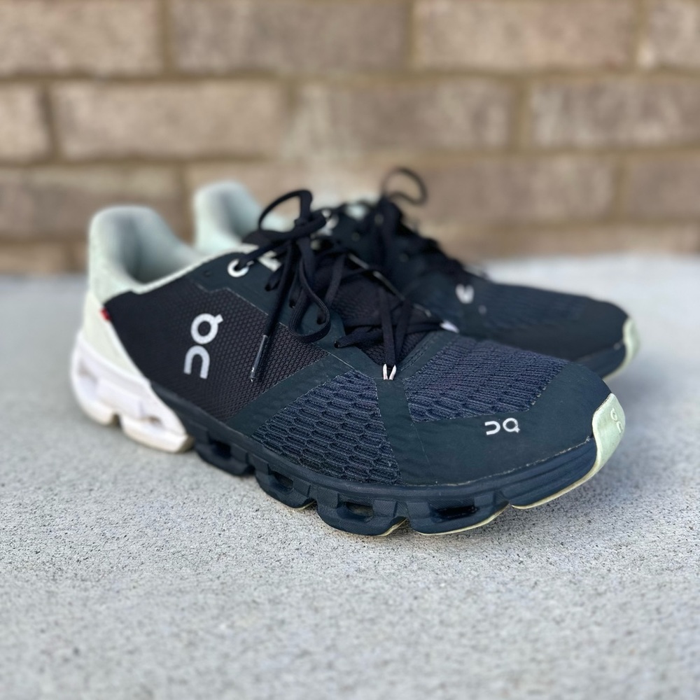 On Running Women's Cloudflyer Shoes - Black / White Green Helion 99627 On Cloud